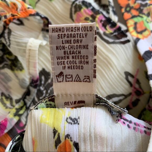 American Rag Dress Cream Spring Colors Floral Sleeveless Chiffon Dress Small - Picture 11 of 13